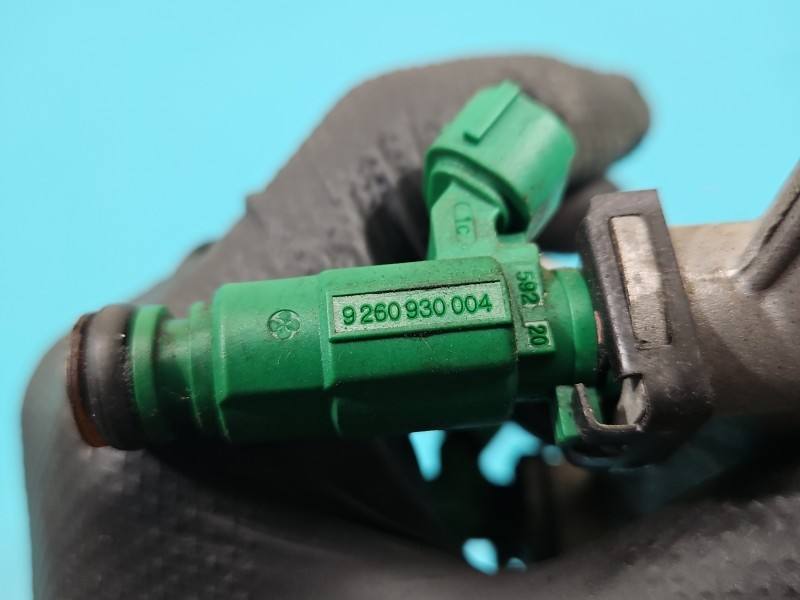 Форсунка Kia Rio 35310-37150 — фото деталі 6