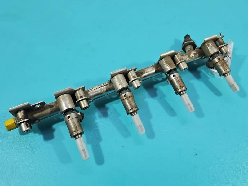 Форсунка Ford Fusion CJ5E-9F797-BE