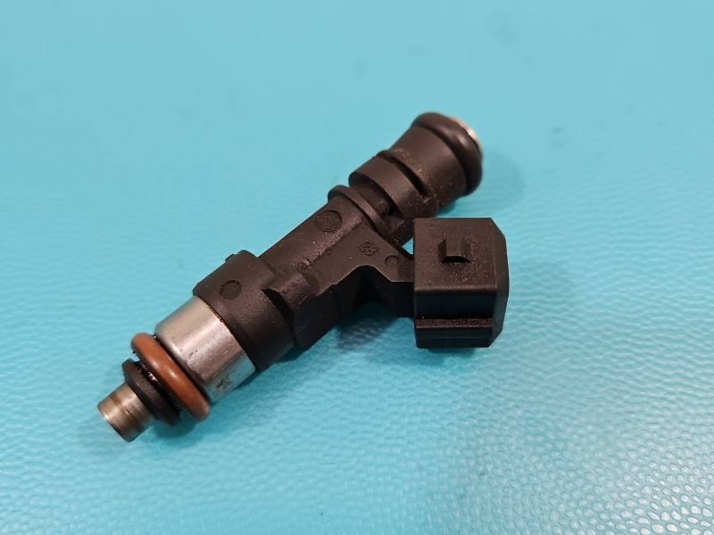 Форсунка Chevrolet Epica 0280158097