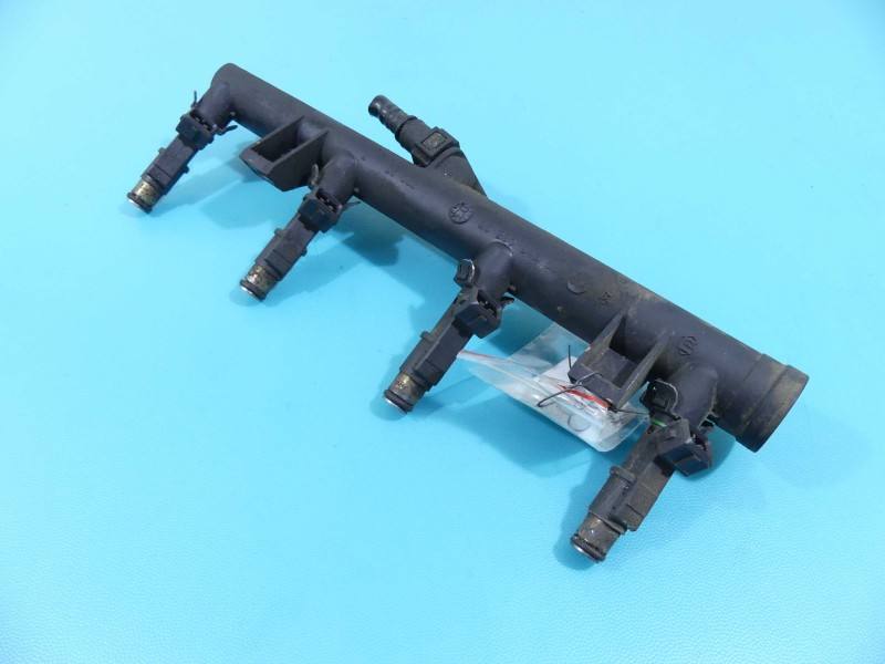 Форсунка Citroen Xsara 9628084680