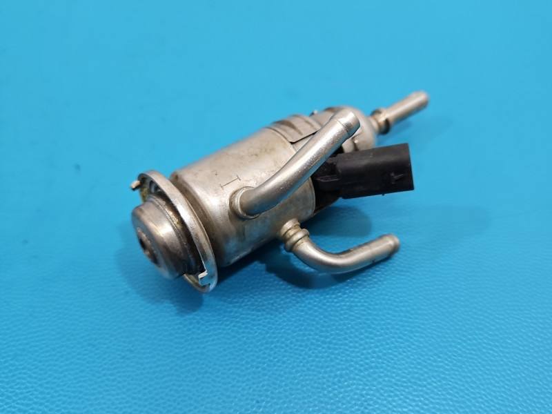 Форсунка BMW 5 G30 8580209