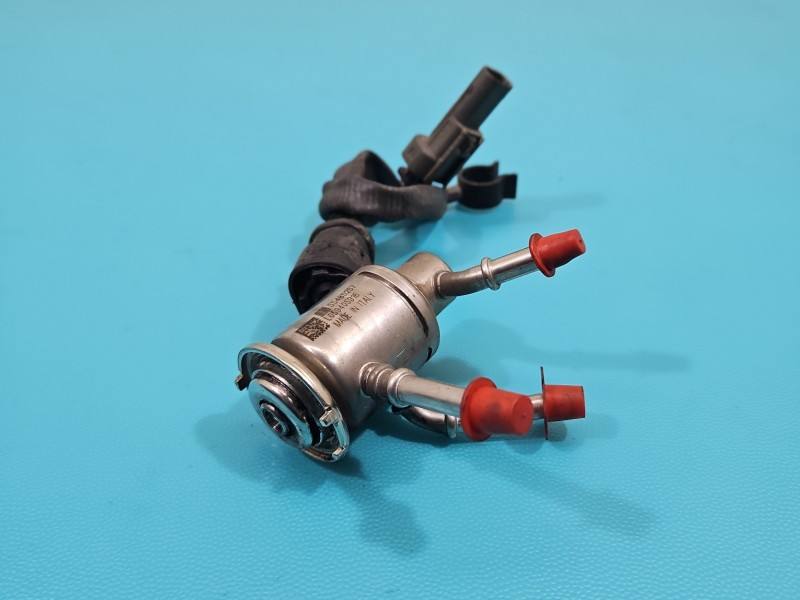 Форсунка Opel Astra K 55485257