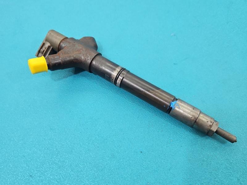 Форсунка Toyota Avensis T27 23670-0R100