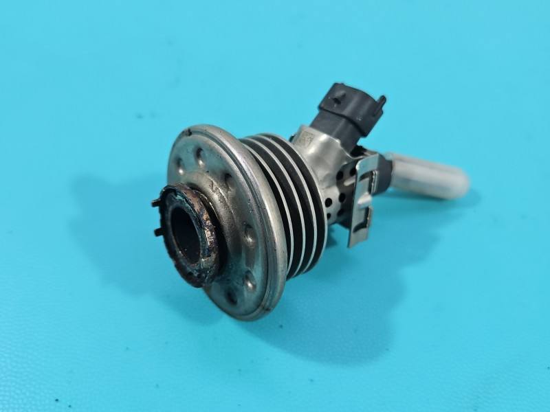 Форсунка Mercedes E W212 A000490713