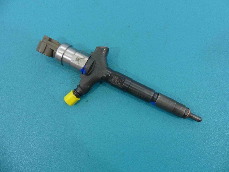 Форсунка Renault Vel satis 8-97239161-7