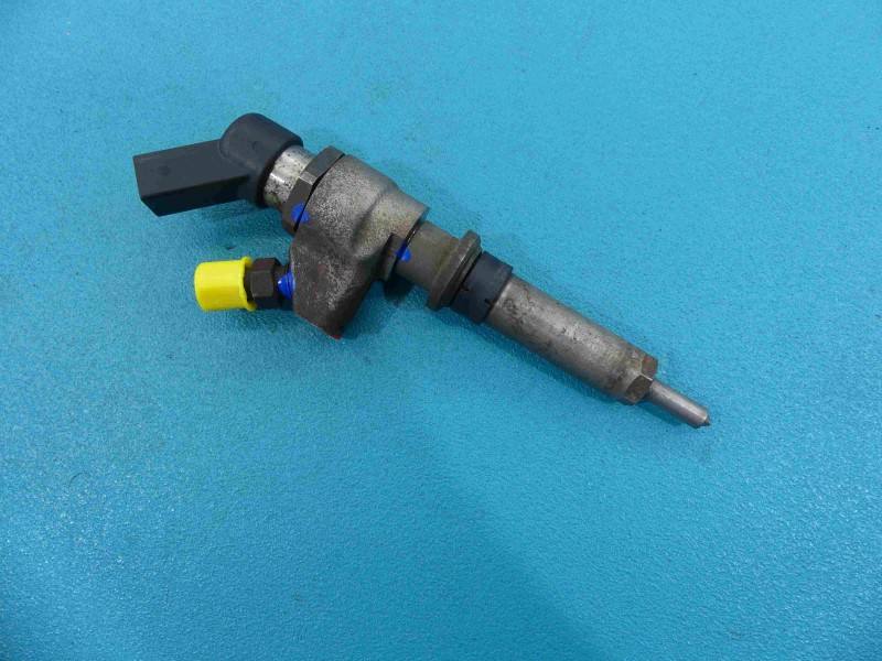 Форсунка Citroen Xsara 9636819380