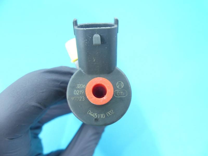 Форсунка Lancia Lybra 0445110002 — фото деталі 2