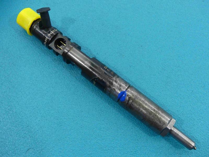 Форсунка Ford Focus EJBR01601Z