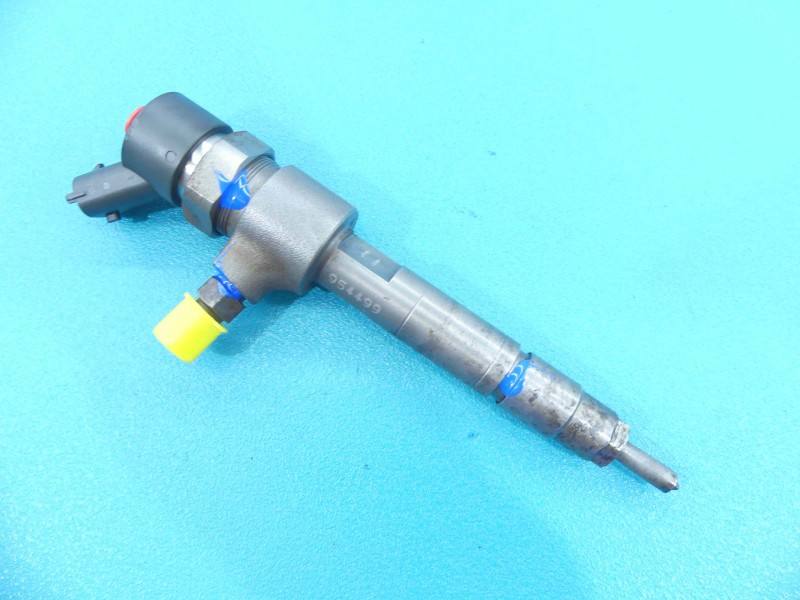 Форсунка Fiat Punto 0445110019