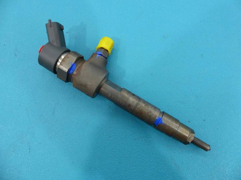 Форсунка Fiat Punto 0445110019
