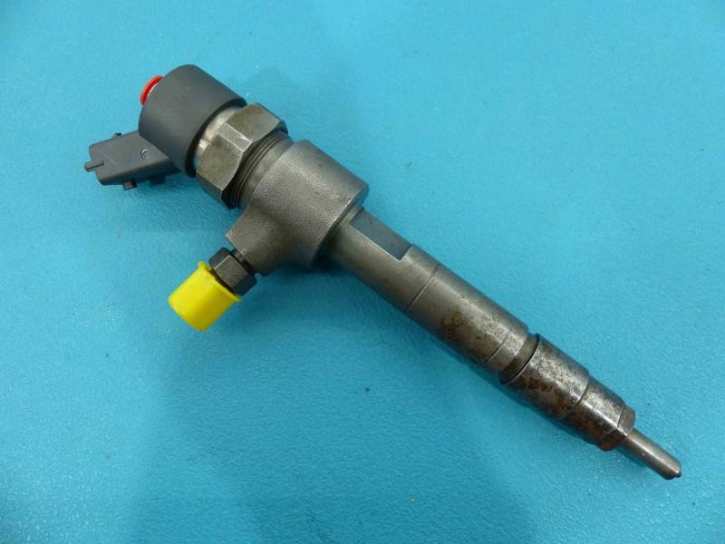 Форсунка Fiat Punto 0445110019