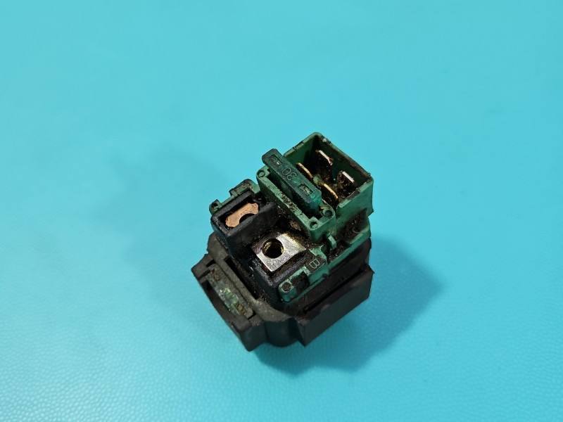 Реле Honda VFR 800 1573133