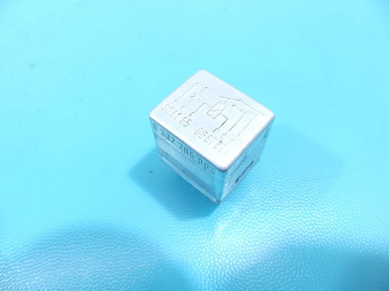 Реле Fiat Tempra 0332205004