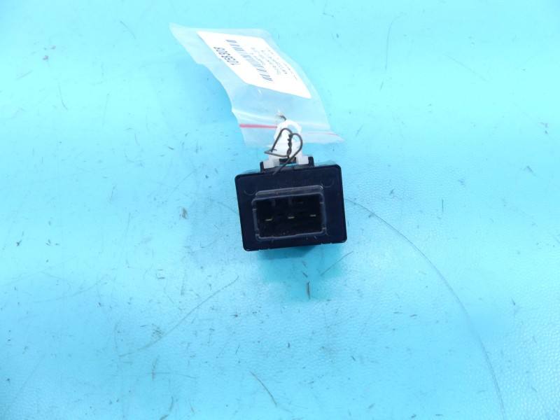 Реле Toyota Verso 895A1-68010 — фото деталі 5