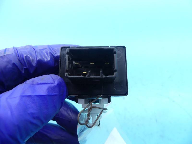 Реле Toyota Verso 895A1-68010 — фото деталі 9