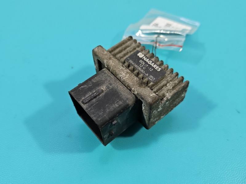 Реле Renault Laguna 9640469680A