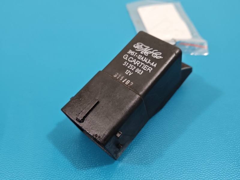 Реле Mazda 3 3M5T-12A343-AA