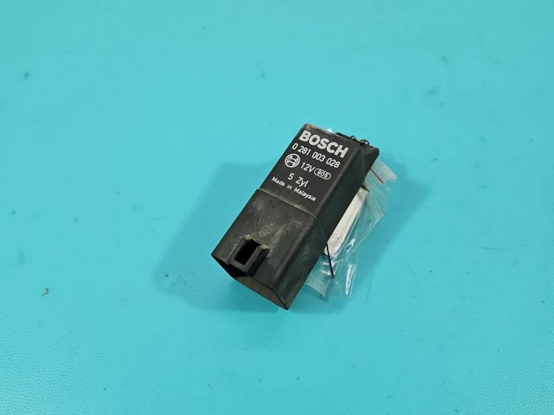 Реле Volkswagen Crafter 0281003028