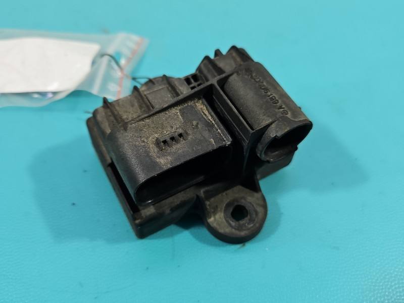 Реле Mercedes Vito A6519003103
