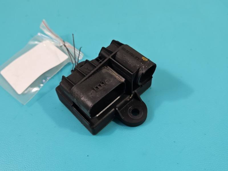 Реле Mercedes Vito A6519001300