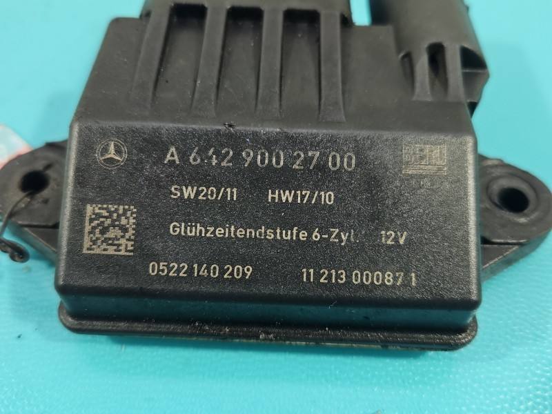 Реле Mercedes E C207 A6429002700 — фото деталі 3