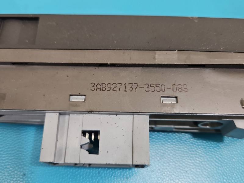 Блок кнопок ручника Volkswagen Passat B7 3AB927137 — фото деталі 4