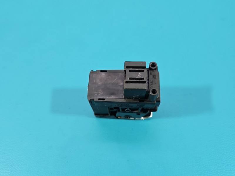 Блок кнопок ручника Audi Q5 8K1927225E — фото деталі 5