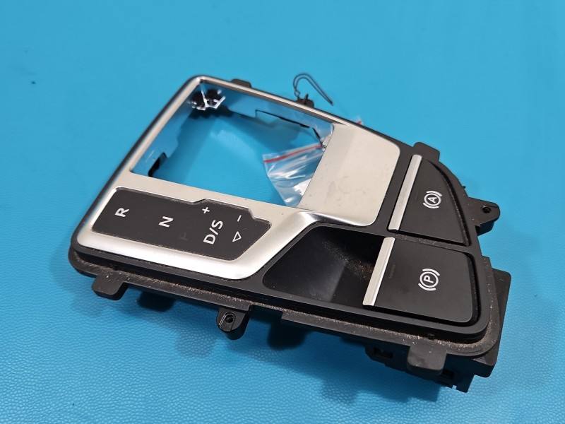 Блок кнопок ручника Audi A4 B9 4M1927225A