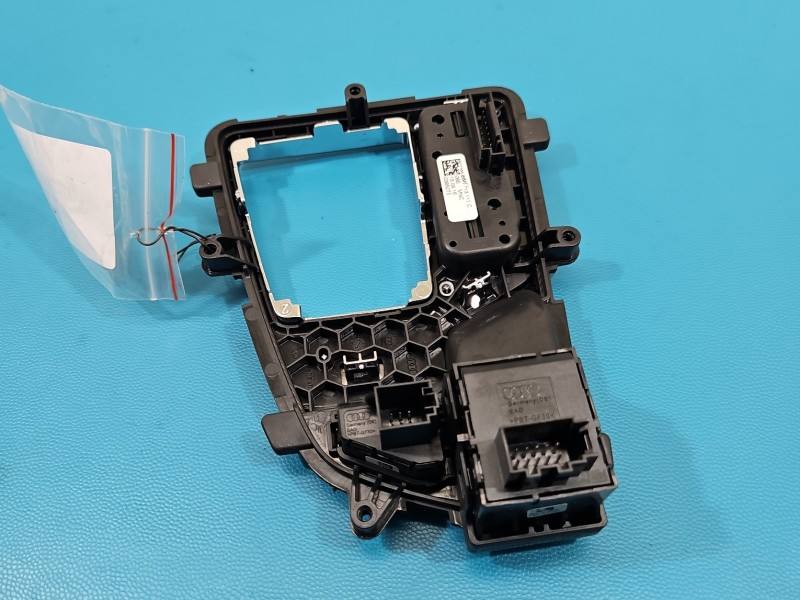 Блок кнопок ручника Audi A4 B9 4M1927225A — фото деталі 5