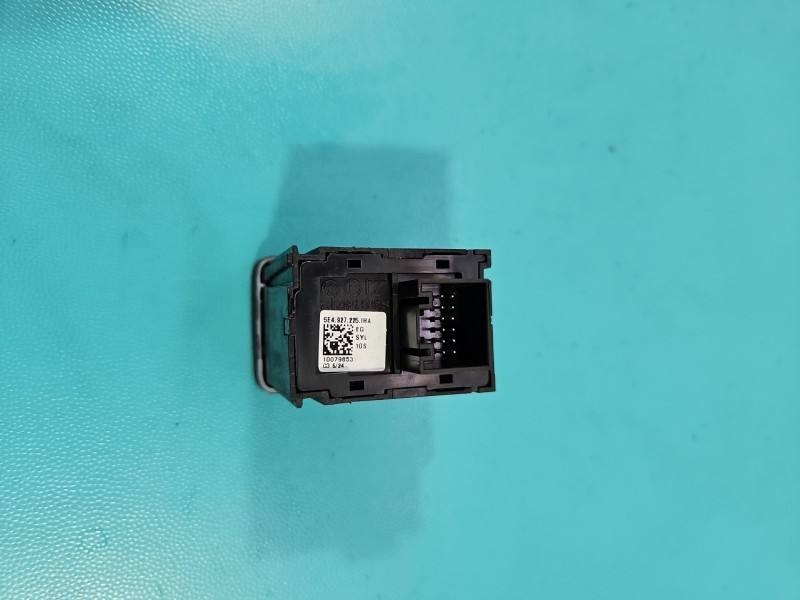 Блок кнопок ручника Skoda Octavia 4 5E4927225 — фото деталі 4