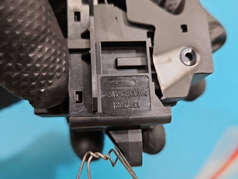 Блок кнопок ручника Dacia Duster 251750042R — фото детали 8