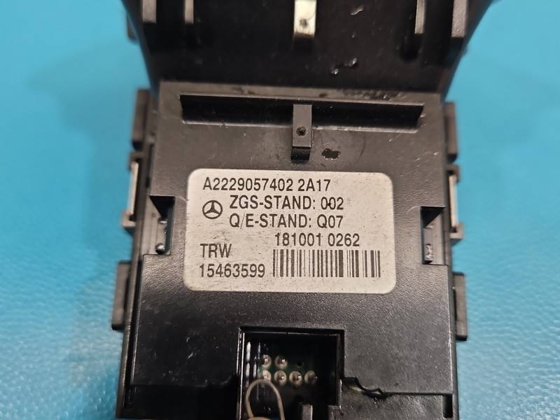 Блок кнопок ручника Mercedes S W222 A2229057402 — фото деталі 4