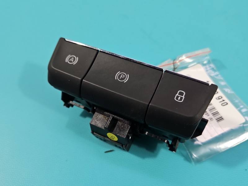 Блок кнопок ручника Skoda Superb 3 3V0927225C