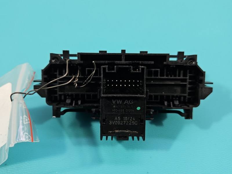 Блок кнопок ручника Skoda Superb 3 3V0927225C — фото деталі 4