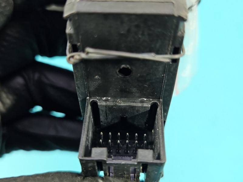 Блок кнопок ручника Volkswagen Golf 7 5G0927225D — фото деталі 7