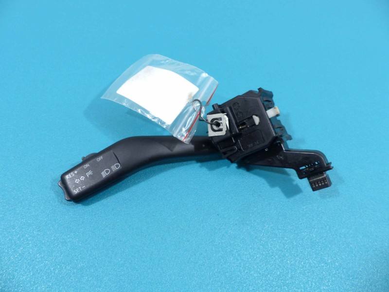 Підрульовий перемикач світла поворотів Seat Leon 1K0953513A