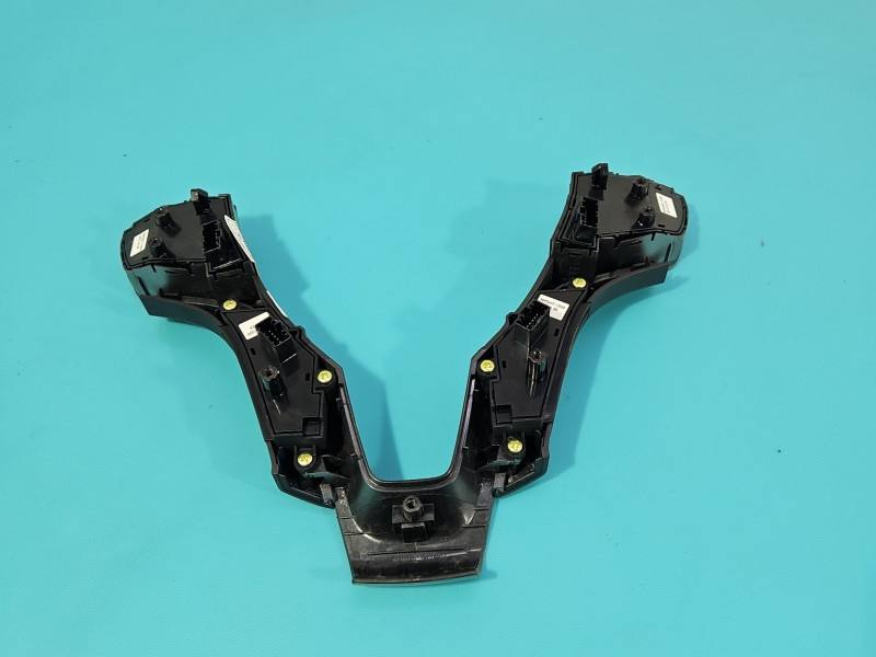 Кнопки керма мультируль Hyundai I40 36790-3Z100RY — фото деталі 3