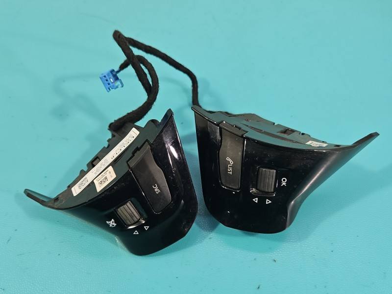 Кнопки руля мультируль Peugeot 308 98084115XU