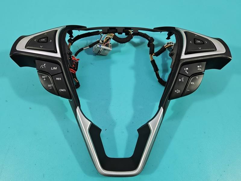 Кнопки керма мультируль Ford Mondeo DG9T-9E740-DCW