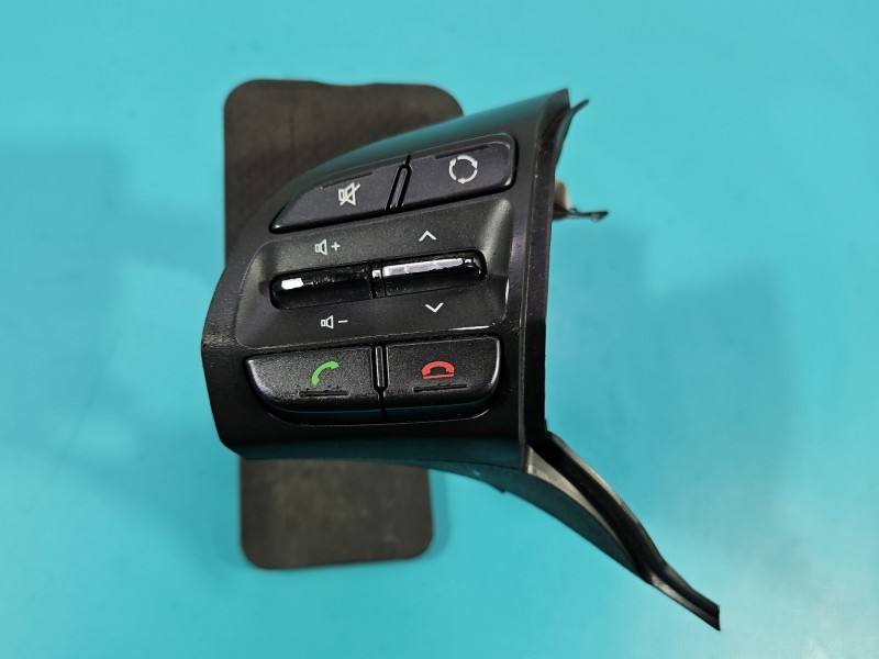 Кнопки керма мультируль Hyundai I30 3C829B-1500
