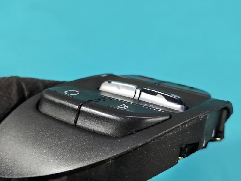 Кнопки керма мультируль Hyundai I30 3C829B-1500 — фото деталі 5