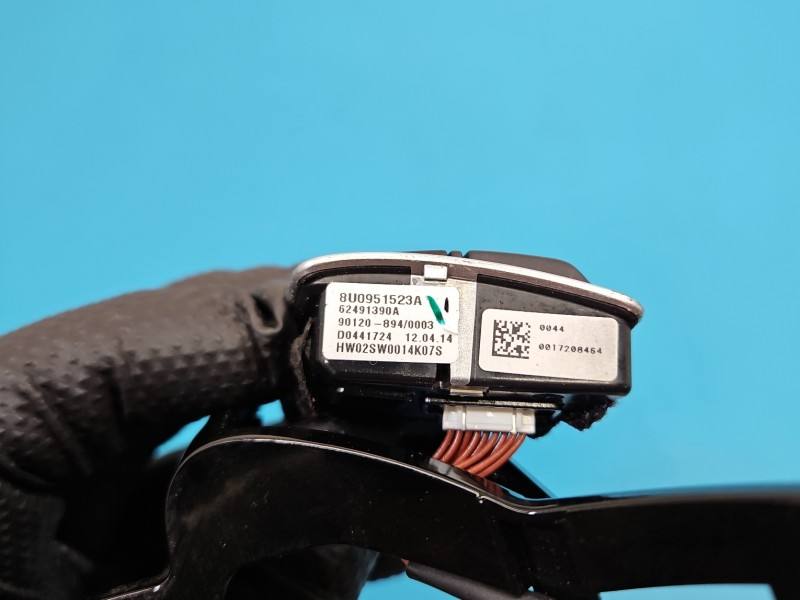 Кнопки керма мультируль Audi A3 8V 8U0951523A — фото деталі 10