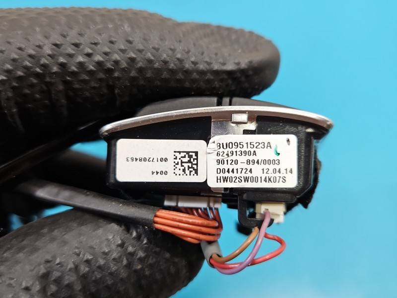 Кнопки керма мультируль Audi A3 8V 8U0951523A — фото деталі 9