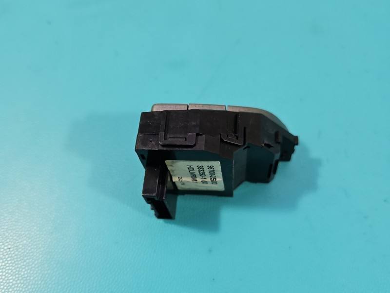 Кнопки руля мультируль Hyundai Ix35 96700-2S300 — фото детали 4