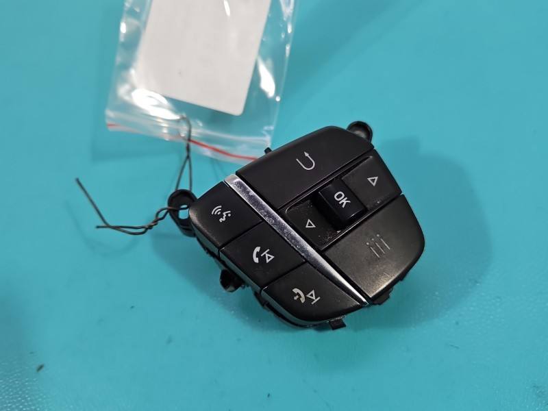 Кнопки руля мультируль Ford Focus H1BT-14K147-AB