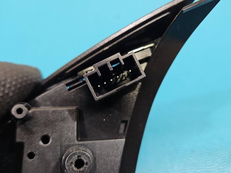 Кнопки керма мультируль Mitsubishi Eclipse 8602A116 — фото деталі 5