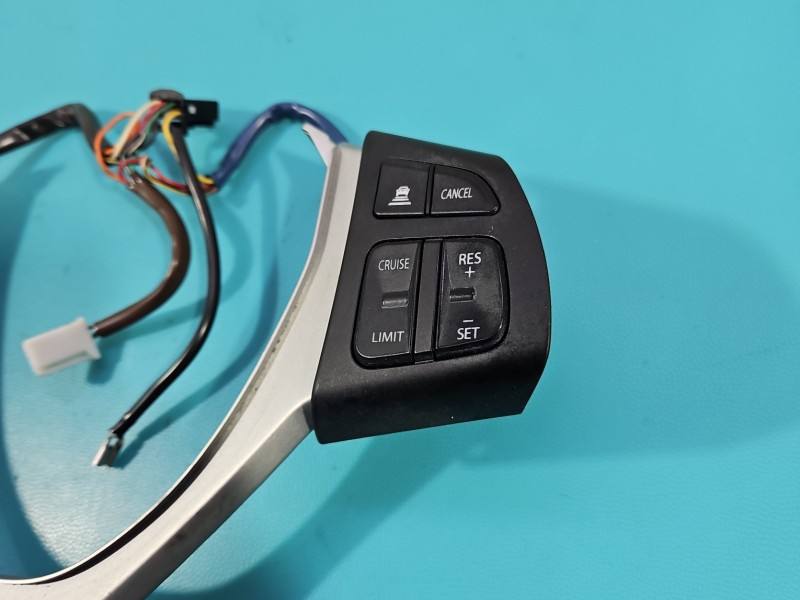 Кнопки руля мультируль Suzuki Sx4 GS119-10330 — фото детали 3