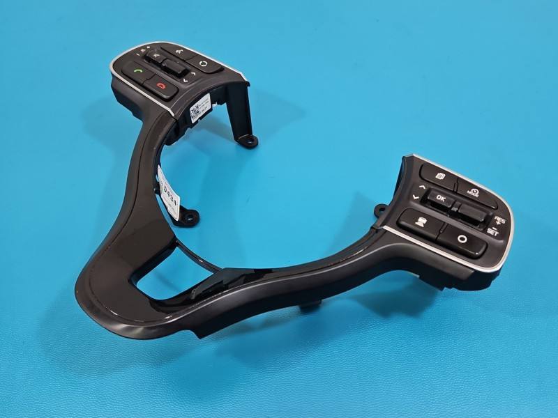 Кнопки керма мультируль Kia Niro 96720-G5450