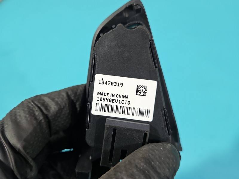 Кнопки керма мультируль Opel Astra K 13470319 — фото деталі 5
