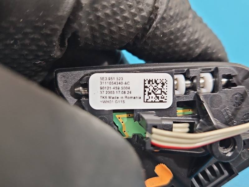 Кнопки керма мультируль Skoda Octavia 4 5E3951523 — фото деталі 4